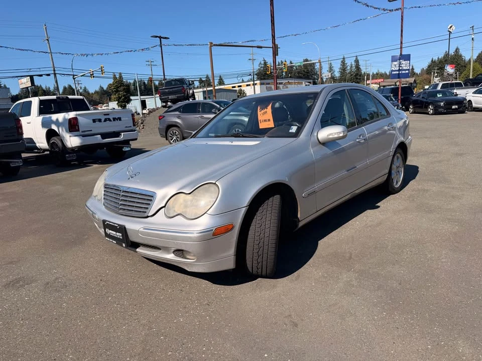 2001 Mercedes-Benz W203 C-Class - Image 2 of 7