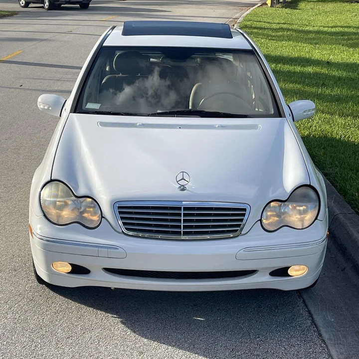2001 Mercedes-Benz W203 C-Class - Image 4 of 12