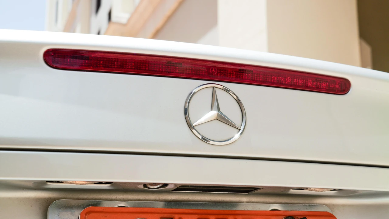 2001 Mercedes-Benz W203 C-Class - Image 26 of 31