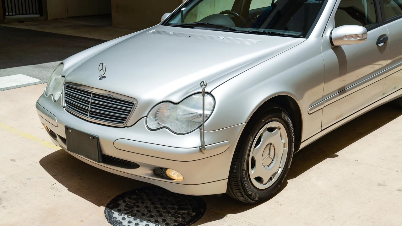 2001 Mercedes-Benz W203 C-Class - Image 20 of 31