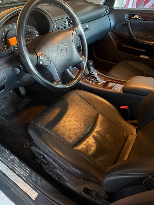 2001 Mercedes-Benz W203 C-Class - Image 10 of 15
