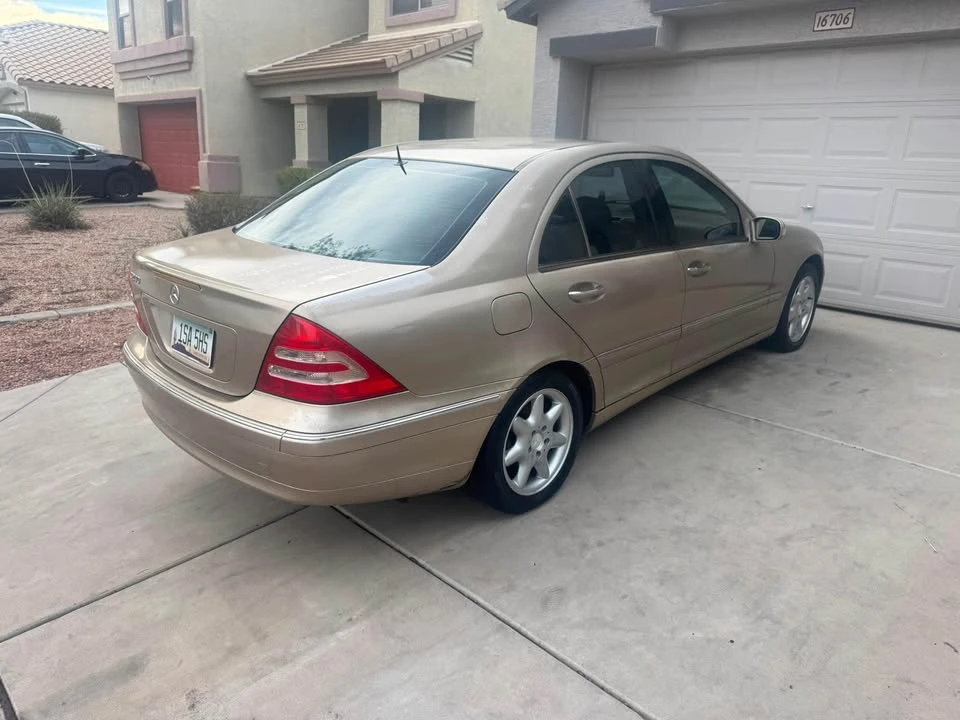 2001 Mercedes-Benz W203 C-Class - Image 4 of 6