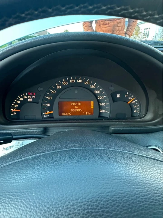 2001 Mercedes-Benz W203 C-Class - Image 2 of 20