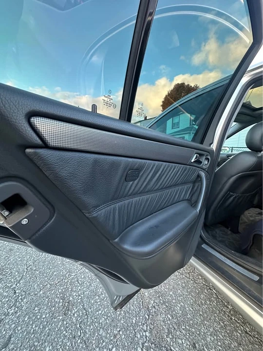 2001 Mercedes-Benz W203 C-Class - Image 9 of 20