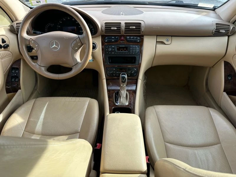 2001 Mercedes-Benz W203 C-Class - Image 11 of 12