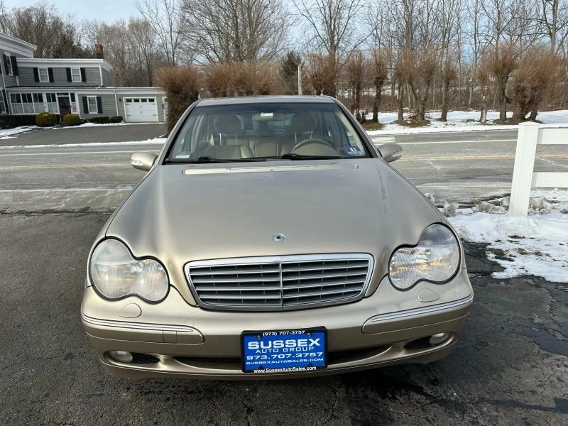 2001 Mercedes-Benz W203 C-Class - Image 2 of 12