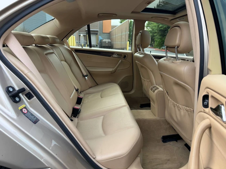 2001 Mercedes-Benz W203 C-Class - Image 16 of 19