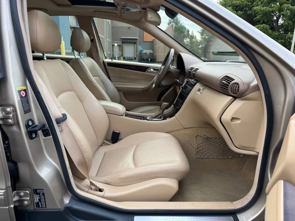 2001 Mercedes-Benz W203 C-Class - Image 14 of 19