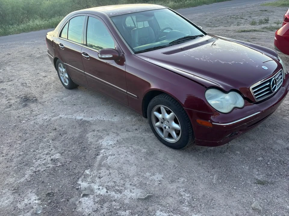 2001 Mercedes-Benz W203 C-Class - Image 8 of 12