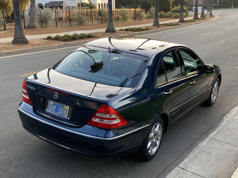 2001 Mercedes-Benz W203 C-Class - Image 4 of 31