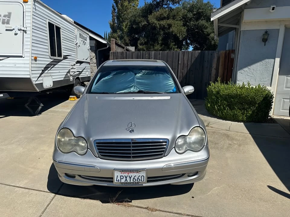 2001 Mercedes-Benz W203 C-Class - Image 4 of 16