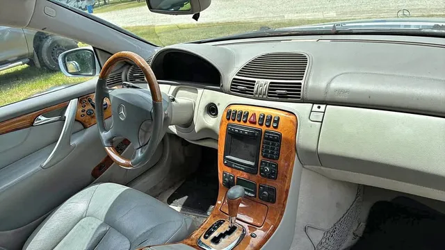 2001 Mercedes-Benz CL-Class CL 500 Coupe 2D