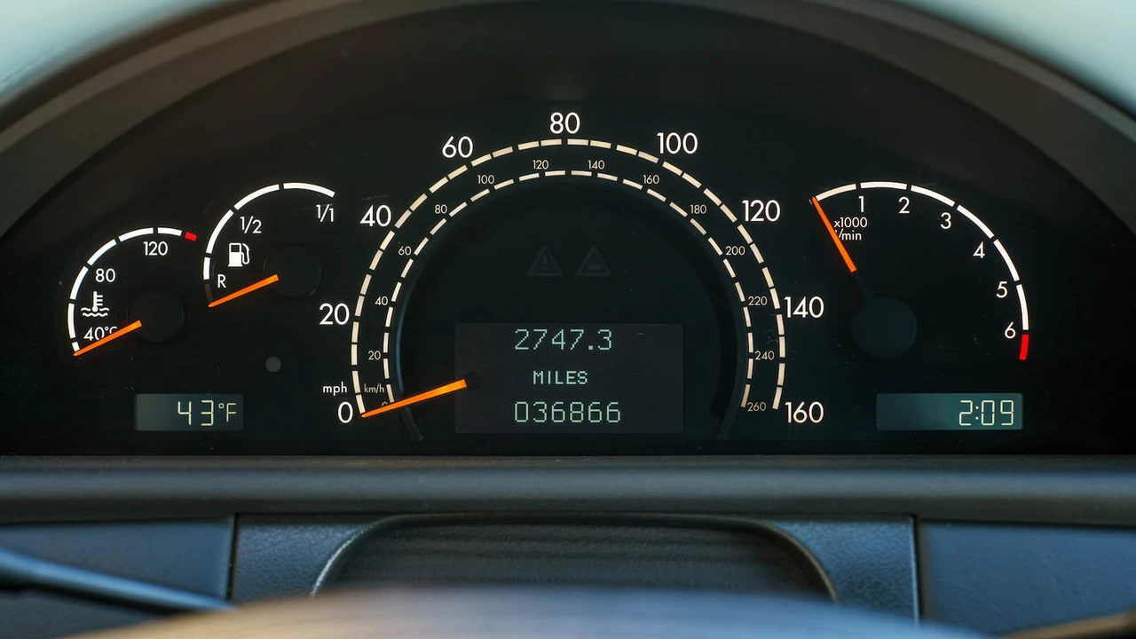 2001 Mercedes-Benz C215 CL-Class - Image 10 of 22