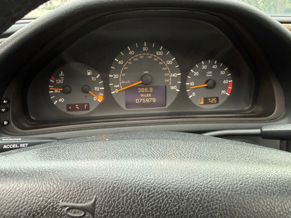 2001 Mercedes-Benz - Image 20 of 31