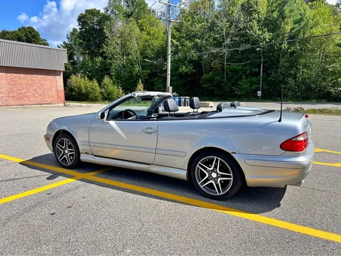 2001 Mercedes-Benz CLK-Class