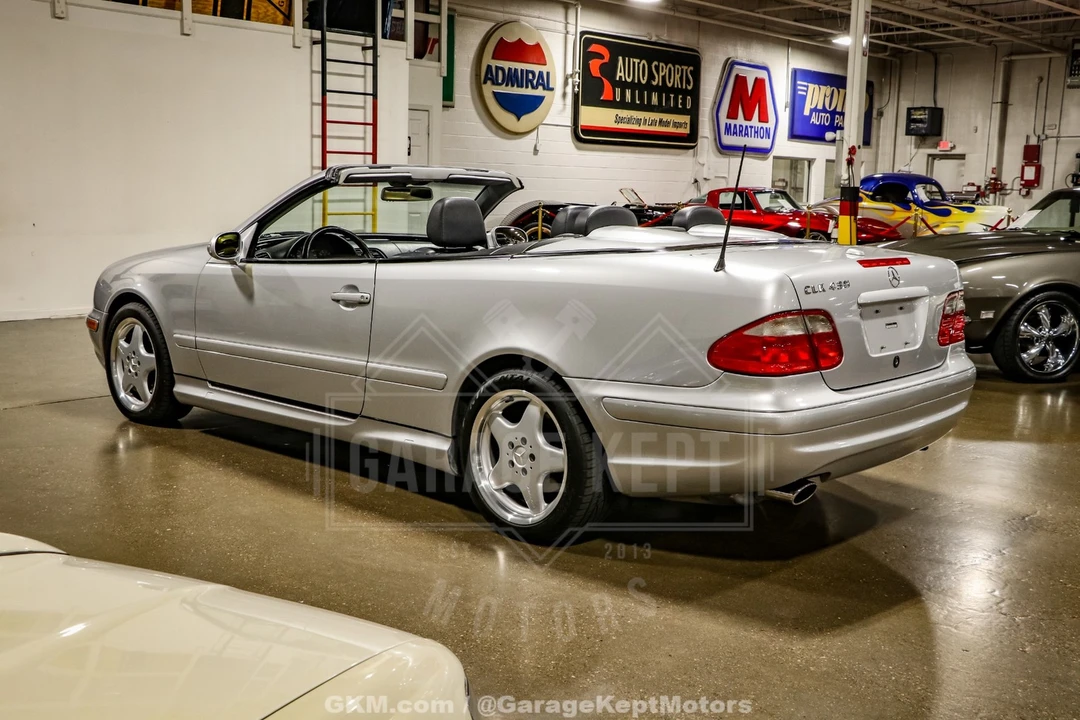 2001 Mercedes-Benz - Image 22 of 31