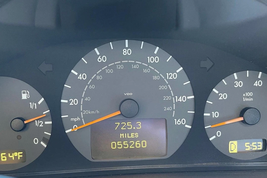 2001 Mercedes-Benz C209/A209 CLK-Class - Image 29 of 31