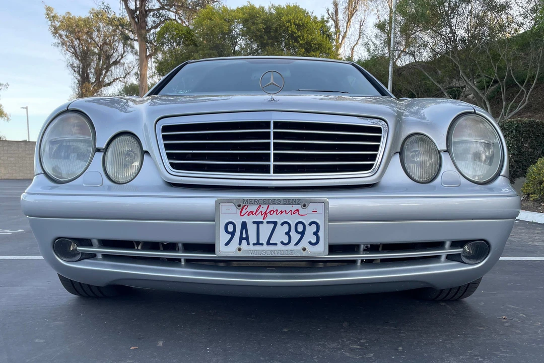 2001 Mercedes-Benz C208/A208 CLK 55 AMG - Image 2 of 31
