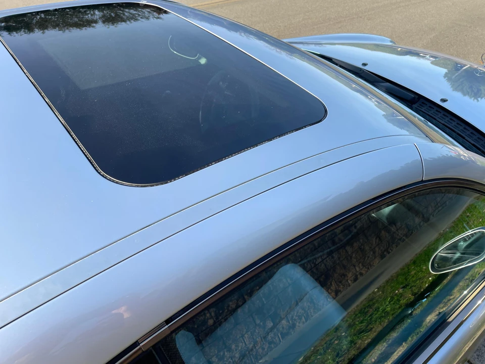 2001 Mercedes-Benz C208/A208 CLK 55 AMG - Image 26 of 31