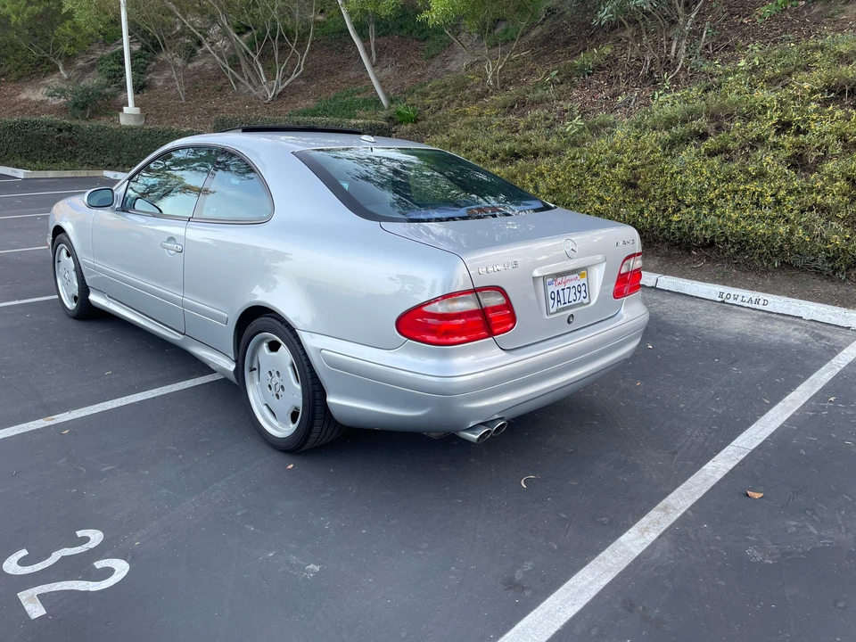 2001 Mercedes-Benz C208/A208 CLK 55 AMG - Image 9 of 31