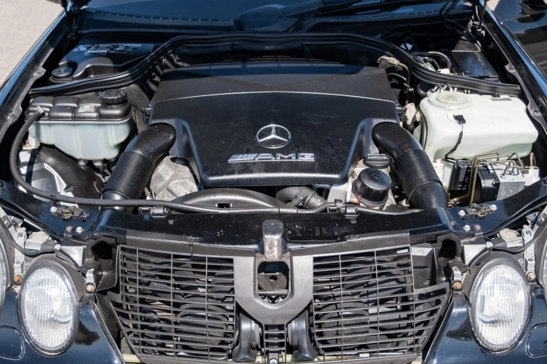 2001 Mercedes-Benz C208/A208 CLK 55 AMG - Image 6 of 7