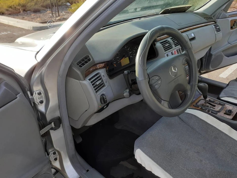 2001 Mercedes-Benz W210 E-Class - Image 17 of 22