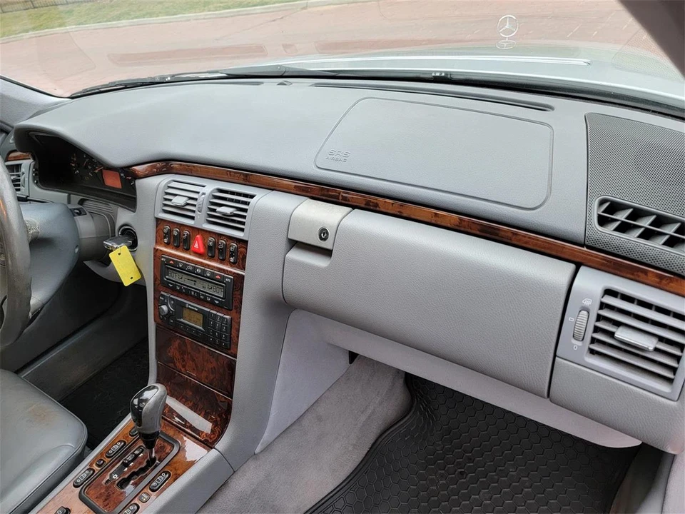 2001 Mercedes-Benz W210 E-Class - Image 26 of 31