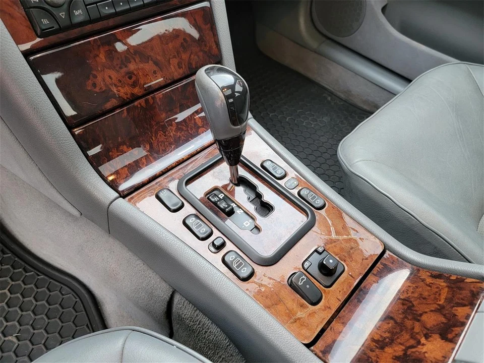 2001 Mercedes-Benz W210 E-Class - Image 28 of 31