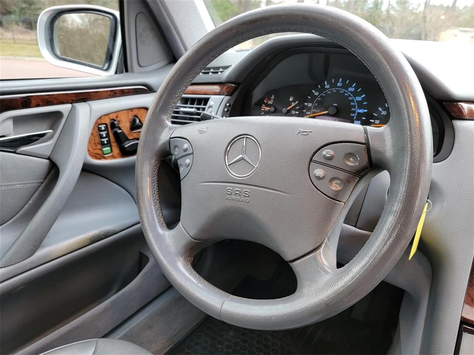 2001 Mercedes-Benz W210 E-Class - Image 24 of 31