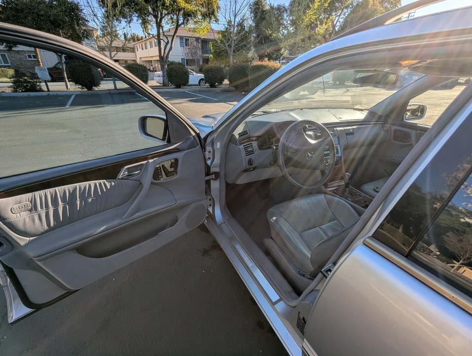 2001 Mercedes-Benz W210 E-Class - Image 13 of 16