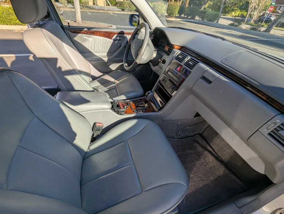 2001 Mercedes-Benz W210 E-Class - Image 10 of 16