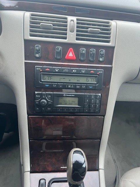 2001 Mercedes-Benz W210 E-Class - Image 15 of 21