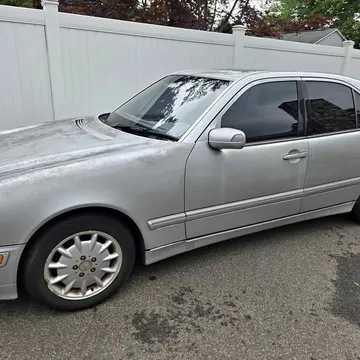 2001 Mercedes-Benz E-Class E 320 4MATIC Wagon 4D
