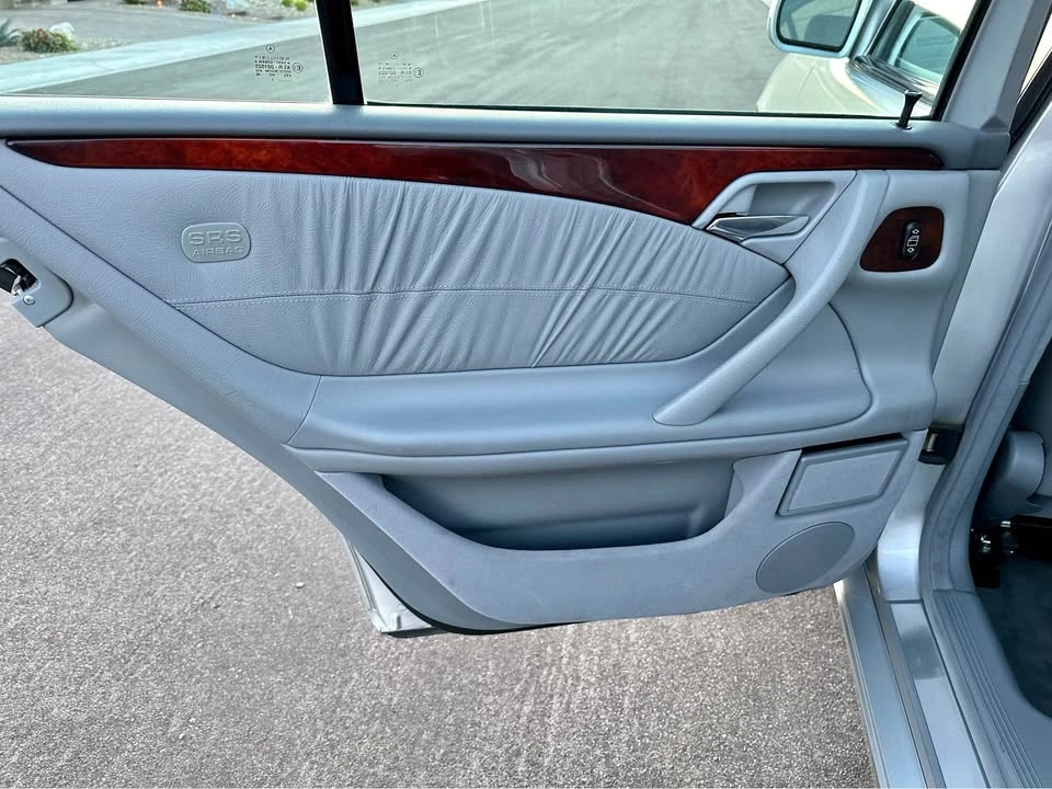 2001 Mercedes-Benz W210 E-Class - Image 11 of 20