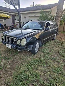 2001 Mercedes-Benz E-Class E 320 AWD Wagon 4D