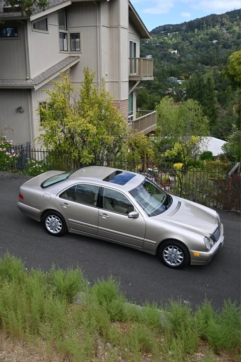2001 Mercedes-Benz W210 E-Class - Image 2 of 10