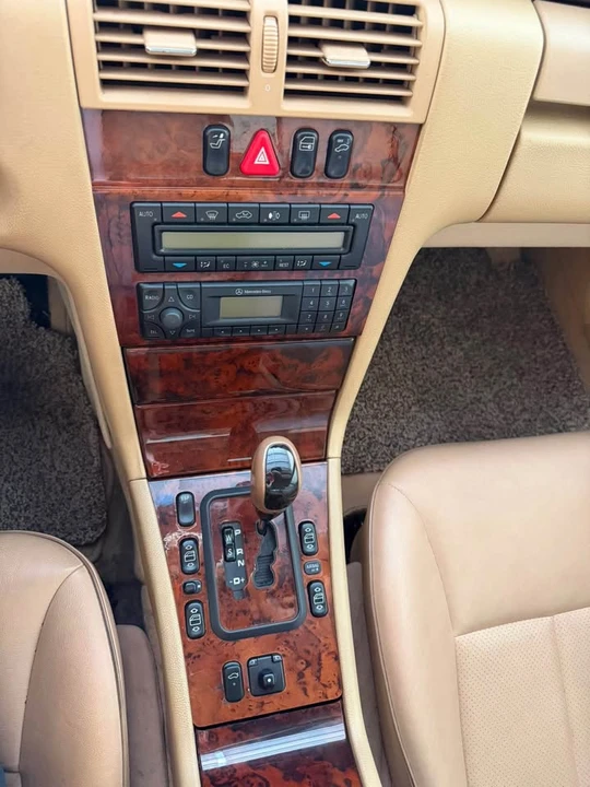 2001 Mercedes-Benz W210 E-Class - Image 4 of 5