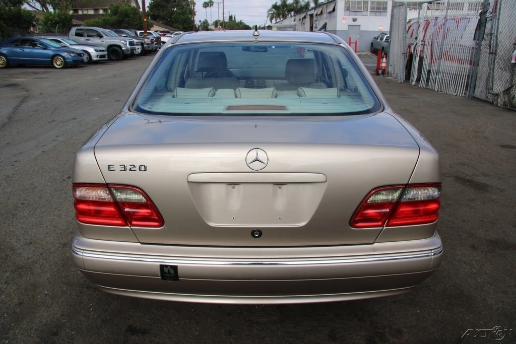 2001 Mercedes-Benz W210 E-Class - Image 6 of 21