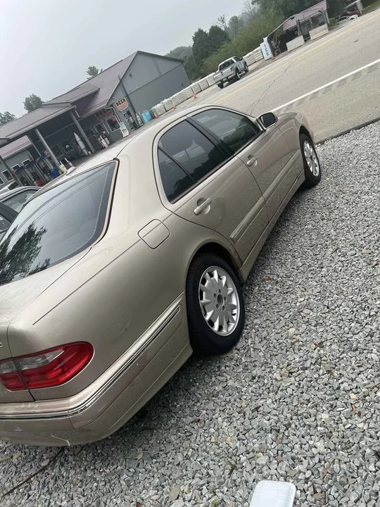 2001 Mercedes-Benz W210 E-Class - Image 4 of 8