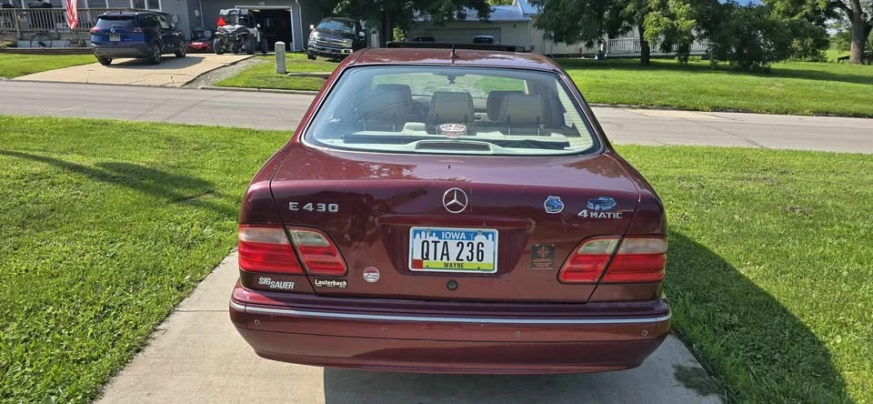 2001 Mercedes-Benz W210 E-Class - Image 2 of 3