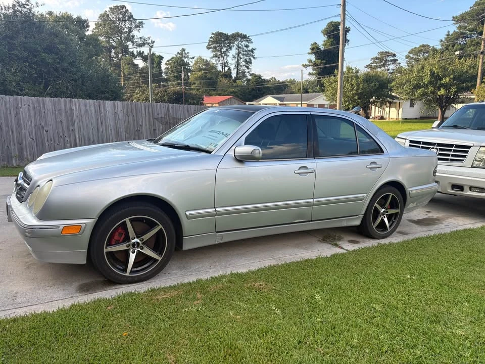 2001 Mercedes-Benz W210 E-Class - Image 2 of 18