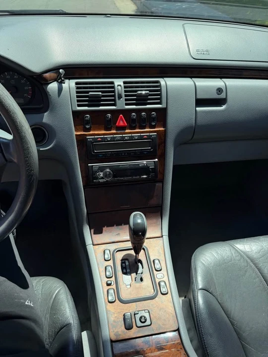 2001 Mercedes-Benz W210 E-Class - Image 16 of 19