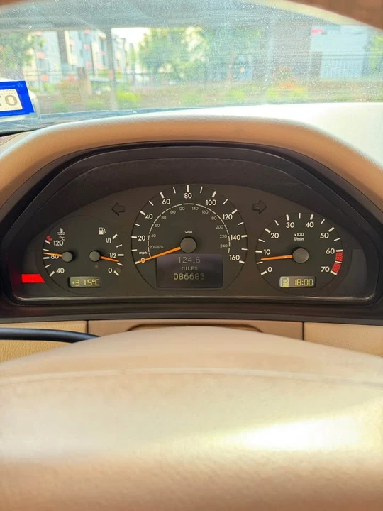 2001 Mercedes-Benz W210 E-Class - Image 10 of 11