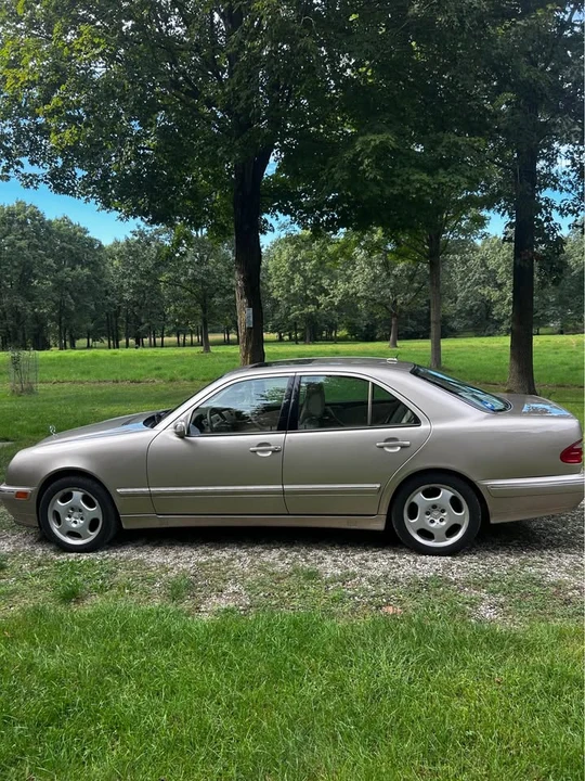 2001 Mercedes-Benz W210 E-Class - Image 4 of 11