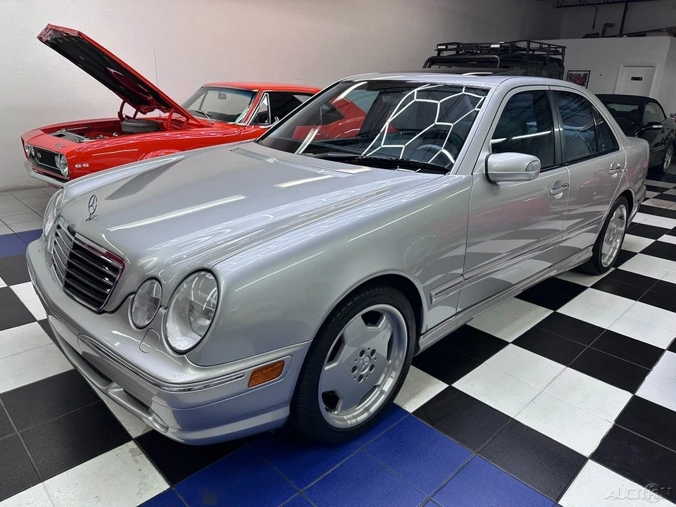 2001 Mercedes-Benz W210 E 36 & E 50 & E 55 & E 60 AMG - Image 10 of 21