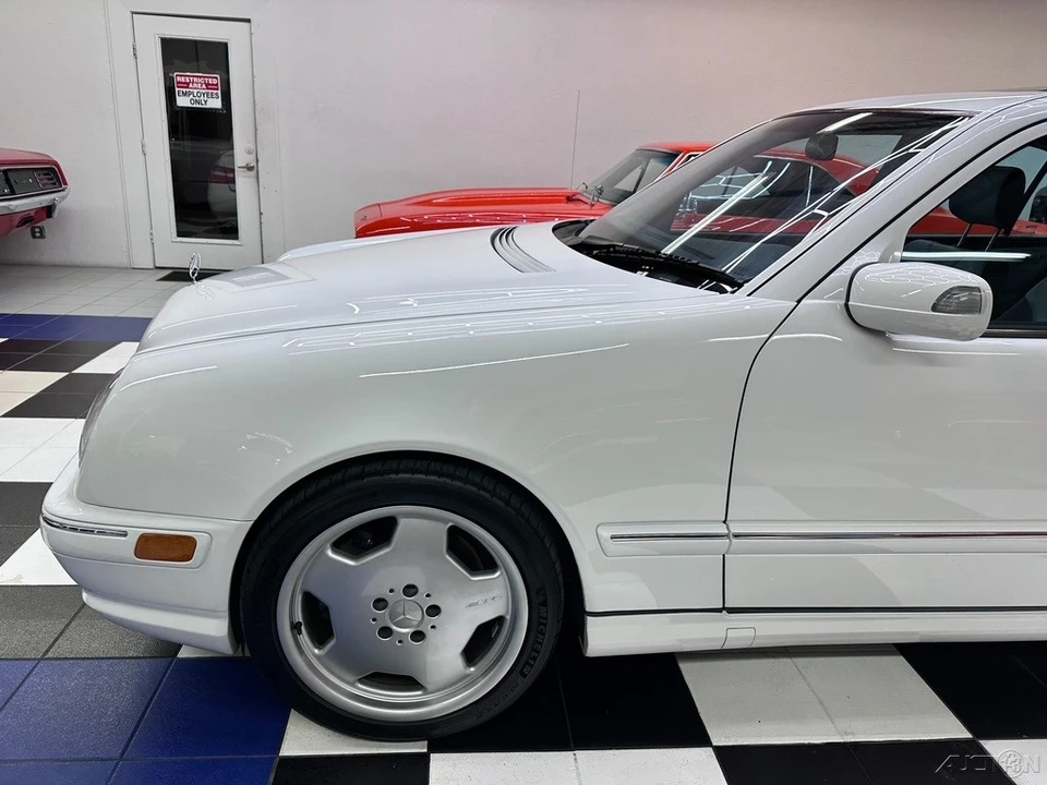 2001 Mercedes-Benz W210 E 36 & E 50 & E 55 & E 60 AMG - Image 9 of 21