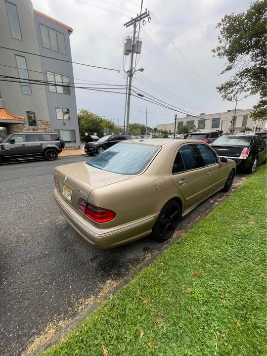 2001 Mercedes-Benz W210 E 36 & E 50 & E 55 & E 60 AMG - Image 3 of 4