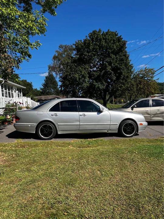 2001 Mercedes-Benz W210 E-Class - Image 6 of 15