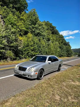 2001 Mercedes-Benz E-Class E320