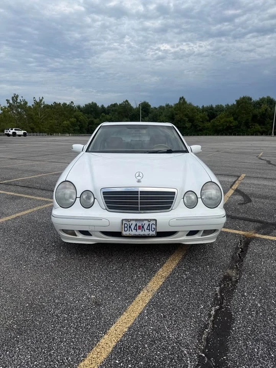 2001 Mercedes-Benz W210 E-Class - Image 2 of 16